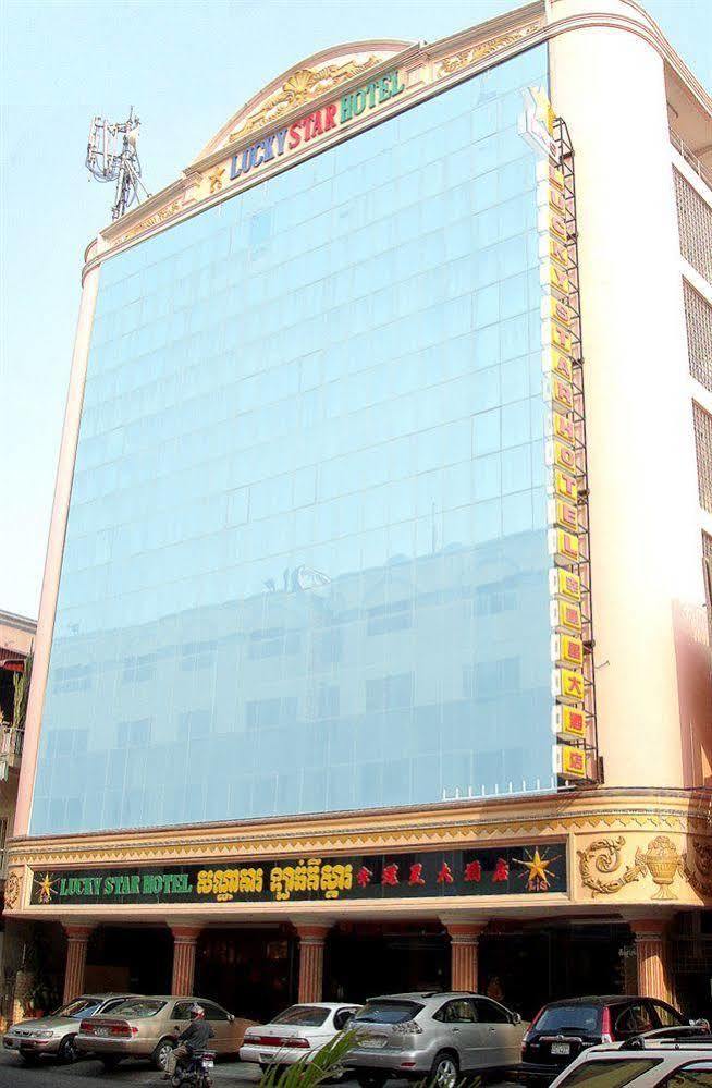 Lucky Star 2 Hotel Phnom Penh Exteriör bild